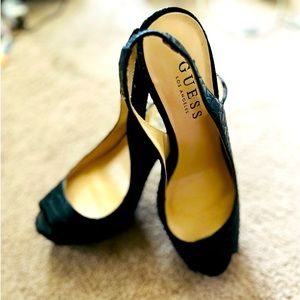 GUESS 5”Blk leather heels